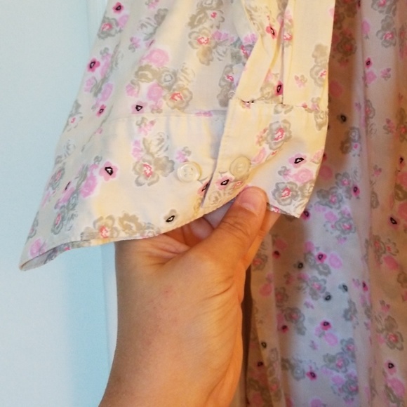 Women's 26/28 Lane Bryant Pink Floral Button-up - Picture 3 of 7